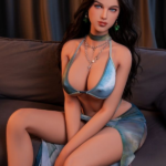 Demi Gerçekçi Gerçekçi Sesli ve Hareketli Kalçalı 169CM Tam TPE Voice Track Teknolojili Sex Doll Model A
